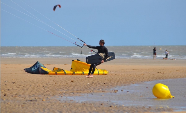  Kitesurfen Daviere Beach 